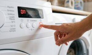 Lavarropas: qué pasa al mantener apretado el botón de encendido