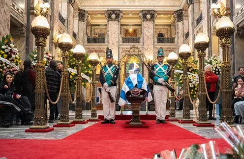 El último adiós a Rubén Rada: música, lágrimas y emoción