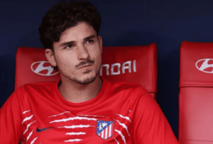 La drástica decisión que tomó Barcelona sobre Julián Álvarez