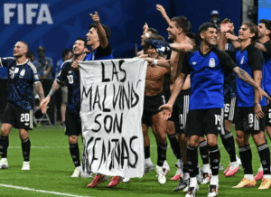 Durísima sanción de la FIFA a la Selección por los incidentes con España y la bandera de Malvinas