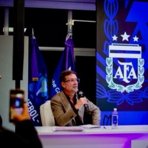 Echevarría: «Los clubes de San Luis no han sabido ubicarse políticamente»