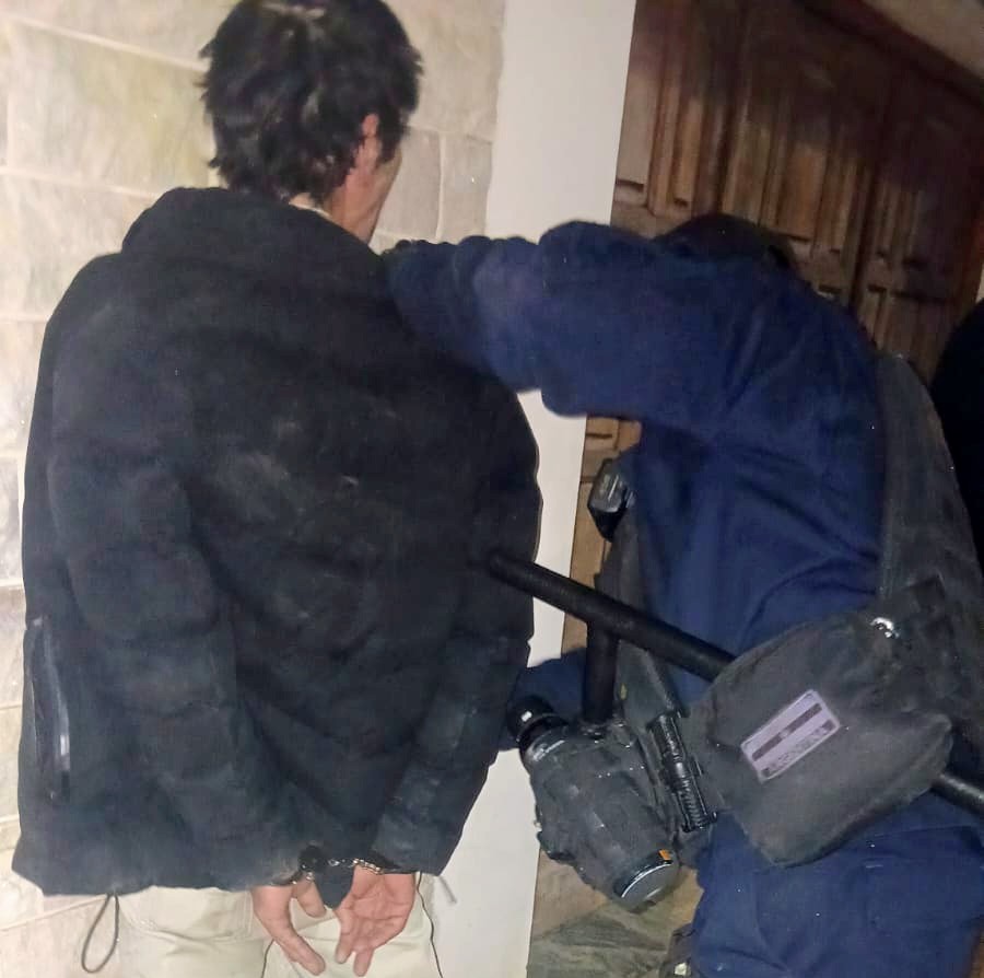 Villa Mercedes: detuvieron a un hombre por causar daños en una casa