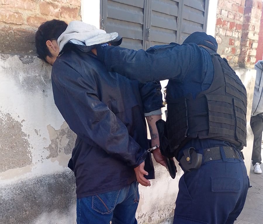 Villa Mercedes: intentaron huir en moto tras una riña y el conductor dio positivo en alcoholemia