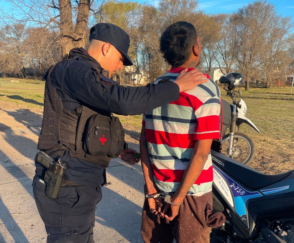 Disturbios en Villa Mercedes: dos hombres detenidos por resistencia y enfrentamientos con la policía