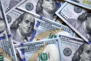 El dólar cerró la última semana de agosto por encima de los $1.500