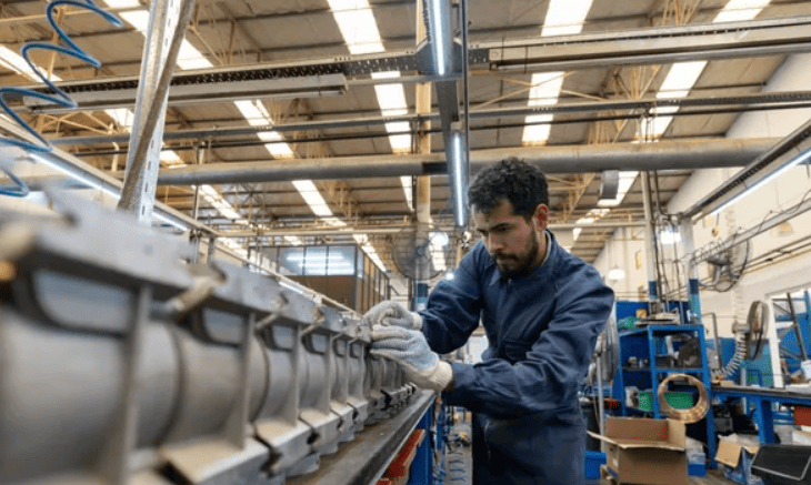Se profundiza el achique del sector privado: cayó 3,3% interanual la cantidad de empresas empleadoras