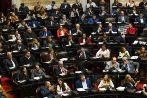 Con la firma de dos diputados de San Luis, convocaron a sesión para tratar el endeudamiento