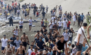 España: detectan traslados de migrantes desde Ceuta hacia Andalucía en lanchas y motos de agua