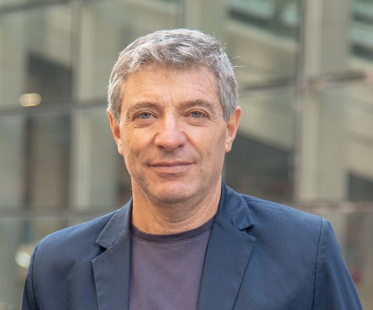 Giordano: «La movilización demostró que el Gobierno no es invencible»