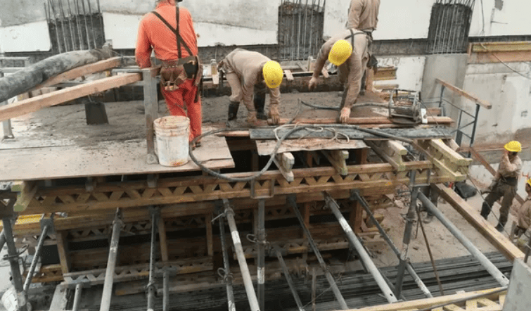 La construcción sigue en modo «serrucho»: cayó 4,1% mensual en junio y anoto su cuarta baja en el año