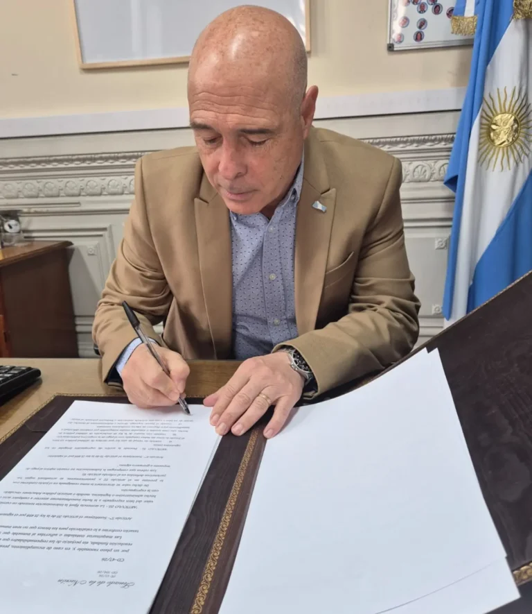 Abdala giró a Diputados la media sanción de la Ley de Inviolabilidad de la Propiedad Privada