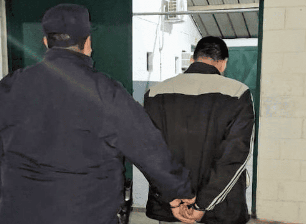 Prisión preventiva para un joven acusado de lesiones, violación de domicilio y daños en San Luis 