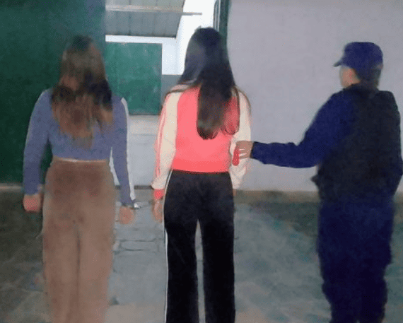 San Luis: dictan prisión preventiva para dos jóvenes acusadas de intentar robar en una farmacia