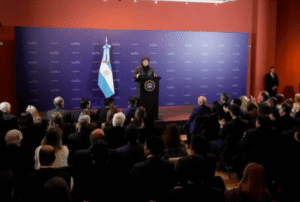 Javier Milei se reúne con legisladores de La Libertad Avanza de cara a una sesión clave en Diputados