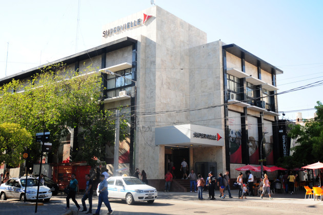 Una mujer de 92 años murió mientras esperaba cobrar su jubilación en un banco de San Luis
