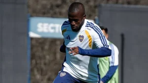 Enner Valencia en Boca: por qué no debutará ante Recoleta y cuándo podría jugar