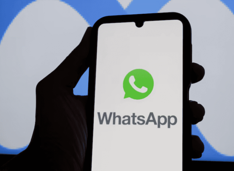 Cómo ocultar el estado de conexión en WhatsApp sin bloquear contactos