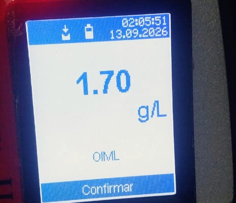 Chevrolet Astra secuestrado en el operativo