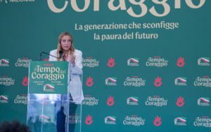 Meloni anunció un límite a extranjeros en las escuelas