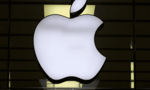 Un tribunal de Brasil obliga a Apple a controlar la edad de quienes usan apps de casino