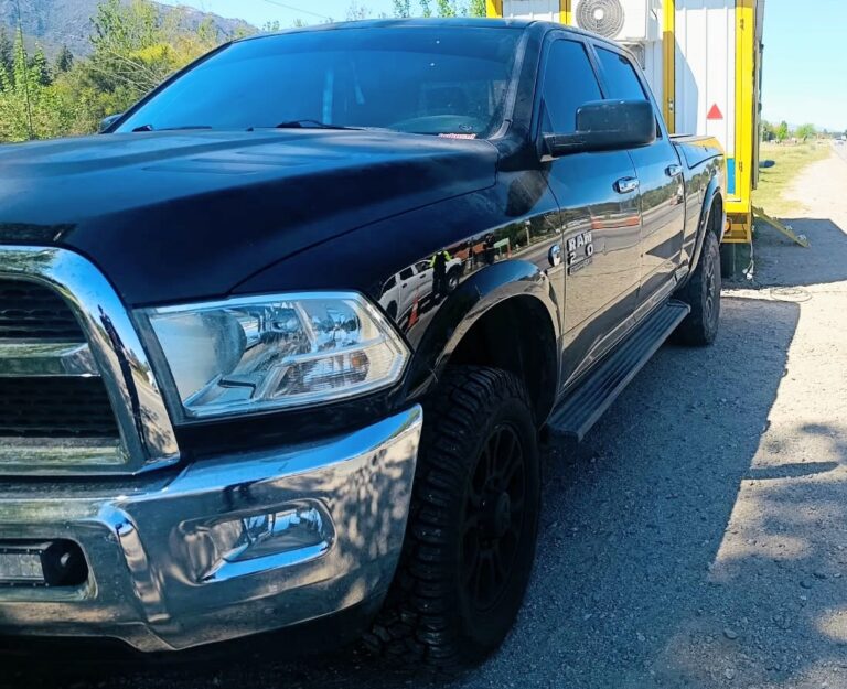 Retuvieron en San Luis una camioneta que figura a nombre de Cristina Kirchner