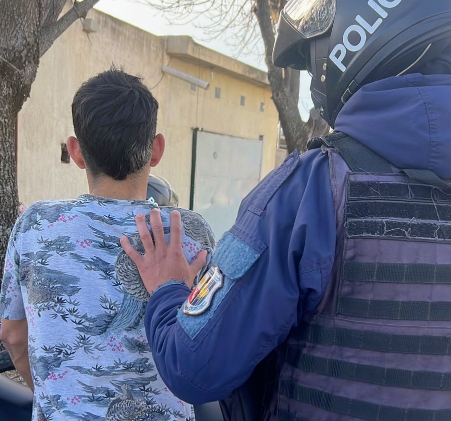 Detuvieron a un joven acusado de agredir a otro con un ladrillo en Villa Mercedes