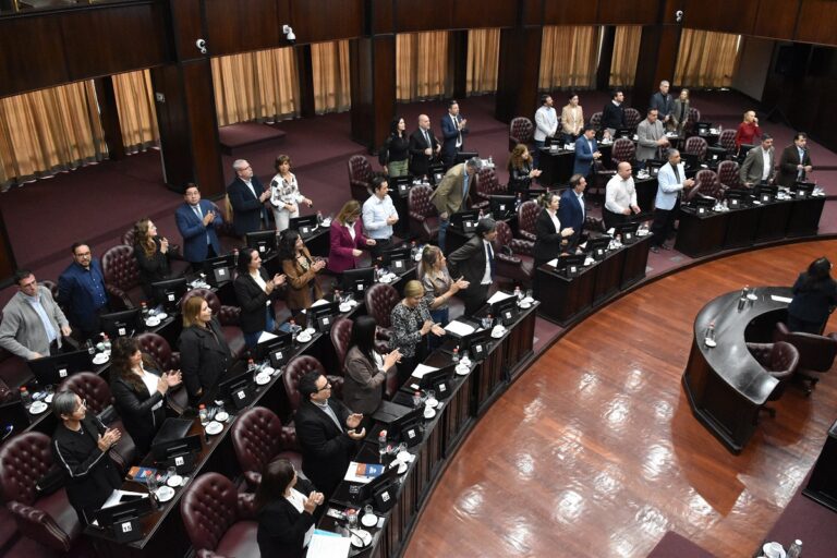 Con 30 votos a favor, Diputados dio media sanción al plan de desendeudamiento de Poggi