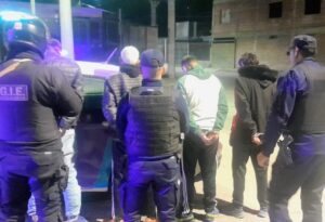 Disturbios en el Bº 200 Viviendas Sur: cuatro jóvenes demorados y un arma secuestrada