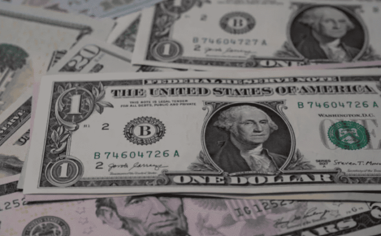 El dólar se mantuvo en los $1.530 mientras se espera el IPC de agosto