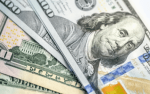 El dólar cerró la semana estable y arriba de los $1.500