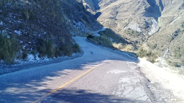 Cortaron el acceso al Filo de Merlo por nieve y hielo