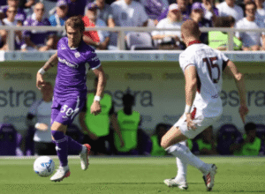 La Fiorentina de Franco Mastantuono se quedó sin DT y cerró al reemplazante