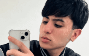 Brutal crimen en una fiesta por el Día del Estudiante: mataron a un adolescente de 17 años y su mellizo está grave