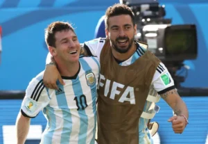 Lavezzi habló de su depresión y destacó su amistad con Messi