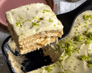 Sin horno: el postre de limón y galletitas que le compite a la chocotorta
