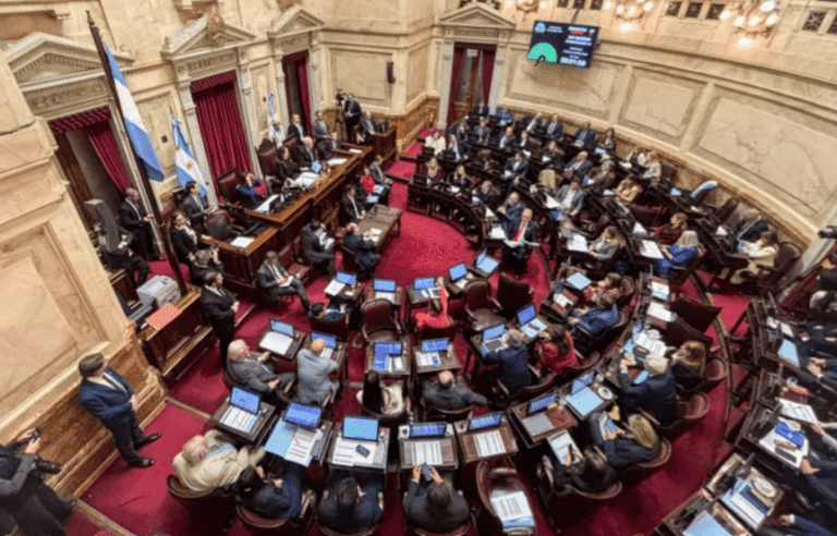Senado: la UCR, el PRO y aliados frenaron el dictamen del Super RIGI y se dilata su llegada al recinto