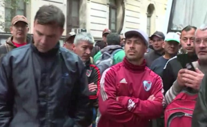 Trabajadores de Wade reclaman salarios e indemnizaciones: “No tenemos para comer”