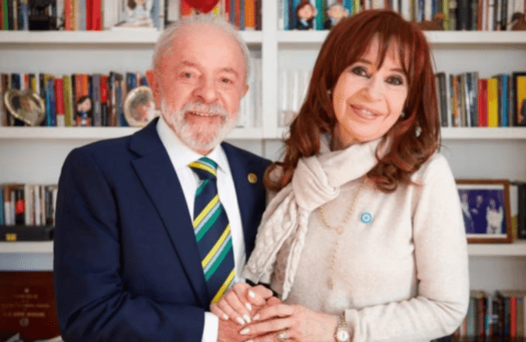 Cristina Kirchner felicitó a Lula Da Silva por su victoria: «Hoy protagonizó un auténtico 17 de octubre»