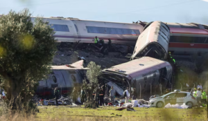 Conmoción en España por un accidente ferroviario con 39 muertos