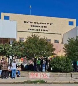 Tras la agresión en Merlo, docentes y alumnos reclaman a Educación medidas contra el bullying