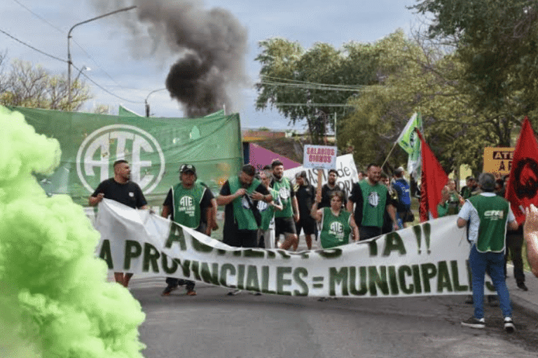 ATE denunció presunta discriminación en las recategorizaciones de municipales y pidió transparencia 
