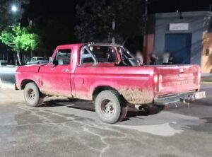 Santa Rosa del Conlara: dos jóvenes heridos tras un choque entre una camioneta y una moto