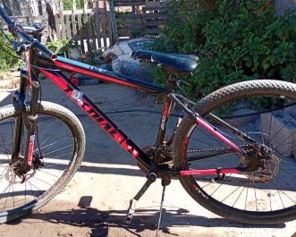 Ingresaron a su casa en el barrio República y le robaron la bicicleta: piden ayuda para encontrarla