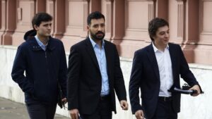 Cacace quedó en el centro de la pelea por la ley de semillas y amenazó con avanzar con Bayer