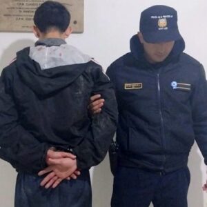 Villa Mercedes: rompió los vidrios de una casa y terminó demorado