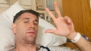 Dibu Martínez fue operado y ya puso fecha para su regreso