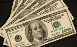 El dólar se estabilizó tras las elecciones en Brasil y cerró a $1.540