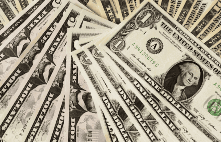 El dólar volvió a subir y regresó a su máximo: rozó los $1.550