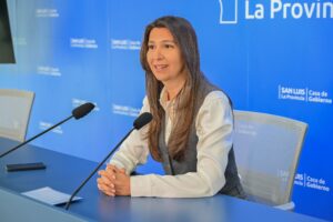 Aumento salarial: qué cobrarán los estatales hasta diciembre, punto por punto