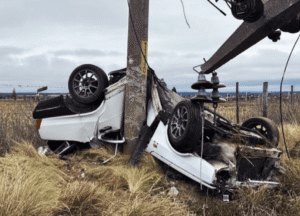 Un conductor volcó con su auto en cercanías a La Toma y dio positivo de alcoholemia 